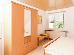 Spacious Apartment in Wehrhalden near Cross Country Skiing