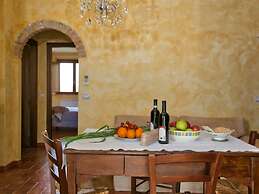 Belvilla by OYO Era una Volta