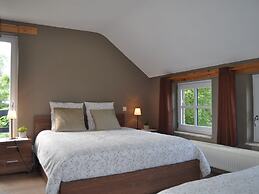 Nice Holiday Home in Bomal -durbuy With Garden