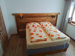 Voluminous Apartment near Ski Slopes in Maria Alm