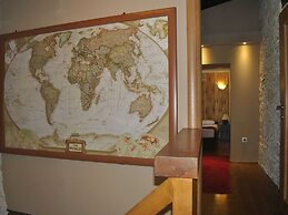 Attractive Greek House with Private Pool near Sea & City Center