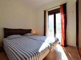 Comfortable Luxury Villa With Private Swimming Pool