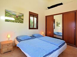 Comfortable Luxury Villa With Private Swimming Pool