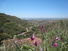 Comfortable Luxury Villa With Private Swimming Pool