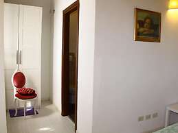 Idyllic Holiday Home in Vinci With Swimming Pool