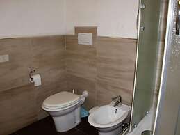 Idyllic Holiday Home in Vinci With Swimming Pool