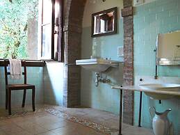 Charming Villa With Pool in Florence