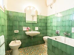 Charming Villa With Pool in Florence