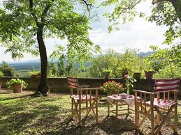 Charming Villa With Pool in Florence