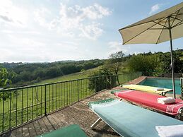 Charming Villa With Pool in Florence