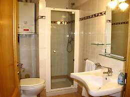 Splendid Farmhouse With Shared Swimming Pool