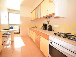 Apartment in Lagos With Terrace