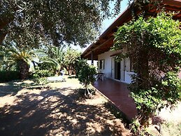 Cozy Holiday Home in Ricadi near Sea