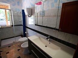 Cozy Holiday Home in Ricadi near Sea