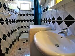 Cozy Holiday Home in Ricadi near Sea