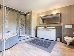 Magnificent Holiday Home in Willingen near Forest