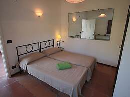 Belvilla by OYO Limoni