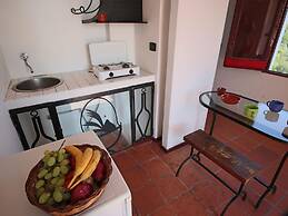 Belvilla by OYO Limoni