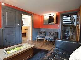 Eco Farmhouse by High Fens