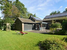 Eco Farmhouse by High Fens