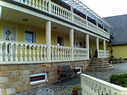 Apartment in Lichtenhain for 6 Person