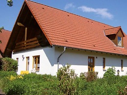 Spacious Apartment in the Green Bruchttal