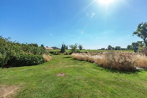 Spacious Countryside Farm Stay