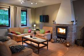 Modern Holiday Home in Stavelot With Fireplace