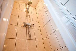 Modern Holiday Home in Stavelot With Fireplace