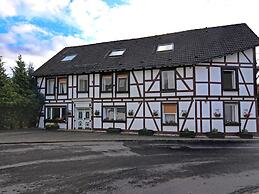 Spacious Group Home near Winterberg & Willingen with Private Garden