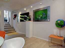 Contemporary Apartment in Kreuzberg, Berlin