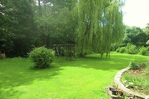 Apartment Near Forest and Hiking Trails