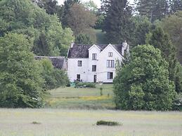 Holiday Home in Gimnye With Garden