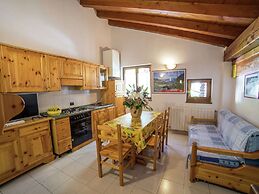 Apartment With Scenic View