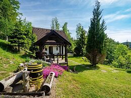 Detached House at 100m Distance of the Lake