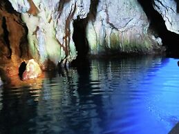 Belvilla by OYO Casa Blu