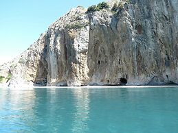 Belvilla by OYO Casa Blu