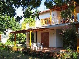 Belvilla by OYO Casa Blu