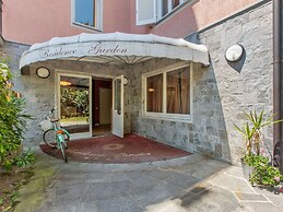 Belvilla by OYO Studio Garden Uno Bis