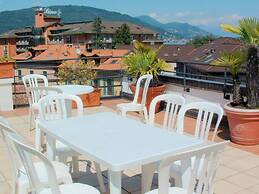 House In the Heart of Baveno Within Walking Distance of the Lake