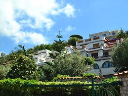 Belvilla by OYO Montano