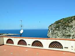 Belvilla by OYO Montano