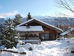 Dreamy Cottage in Bellamonte Italy with Hot Tub