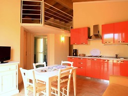 Belvilla by OYO Cozy Holiday Home With Barbecue