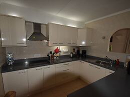 Belvilla by OYO Casa Smit