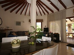 Belvilla by OYO Casa Smit