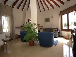 Belvilla by OYO Casa Smit