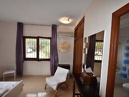 Belvilla by OYO Casa Smit