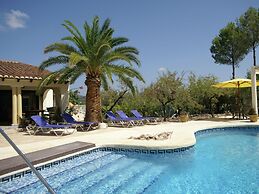 Belvilla by OYO Casa Smit