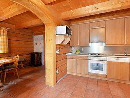 Holiday Home Near ski Area